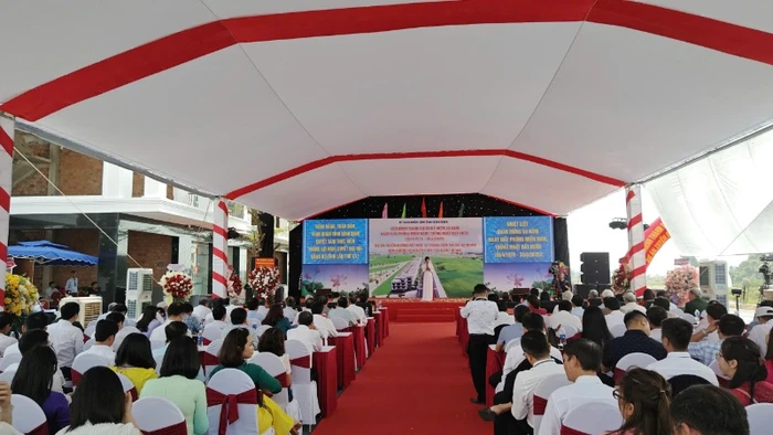 Quang cảnh buổi lễ.