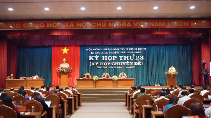 Toàn cảnh kỳ họp.