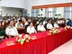 Đại biểu tham dự khai mạc triển lãm.