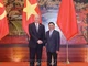 Đồng chí Trần Cẩm Tú, Ủy viên Bộ Chính trị, Thường trực Ban Bí thư và đồng chí Thái Kỳ, Ủy viên Thường vụ Bộ Chính trị, Bí thư Ban Bí thư, Chánh Văn phòng Trung ương Đảng Cộng sản Trung Quốc. (Ảnh: TTXVN) 