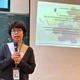 Chị Nguyễn Tuyết Hạnh, đại diện Câu lạc bộ Gia đình người tự kỷ Hà Nội tham gia và đóng góp ý kiến tại Hội thảo khoa học quốc tế “Nâng cao chất lượng giáo dục hòa nhập và hướng tới giáo dục bền vững cho trẻ khuyết tật ở Việt Nam” tổ chức tại Trường đại học Sư Phạm Hà Nội. (Ảnh: nhân vật cung cấp)