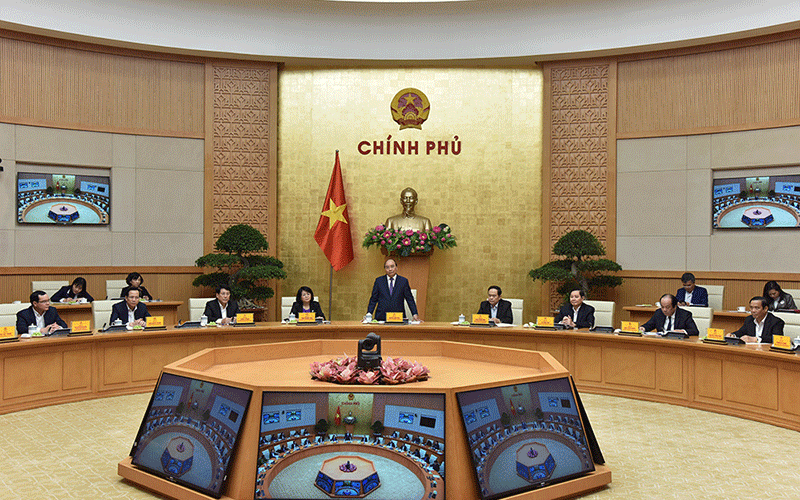 Thủ tướng Nguyễn Xuân Phúc chủ trì họp Hội đồng Thi đua – Khen thưởng Trung ương. Ảnh: TRẦN HẢI.