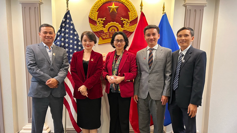 Thư viện Quốc hội Hoa Kỳ trao giải thưởng cho chương trình Ngôi nhà Trí tuệ của Việt Nam ảnh 2