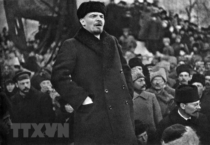 Những bức ảnh tư liệu về Cách mạng Tháng Mười Nga ảnh 21