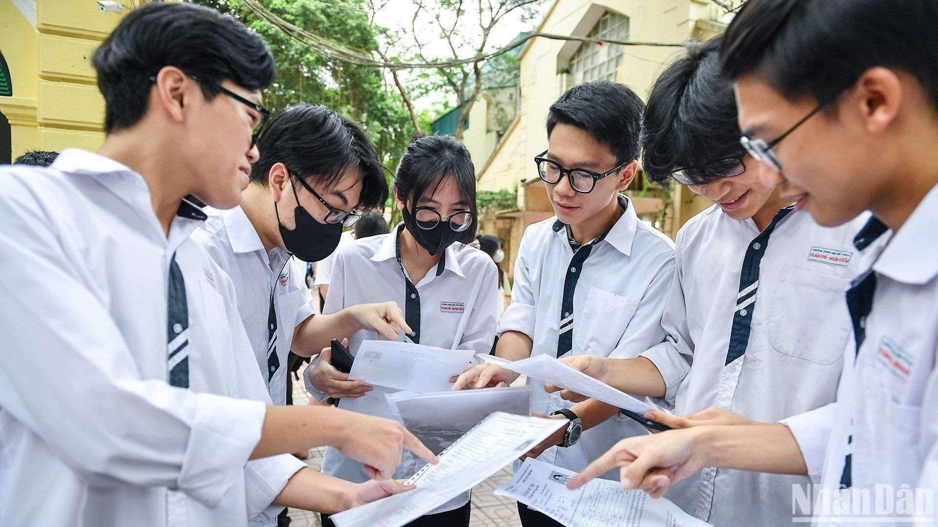 Xây dựng 
