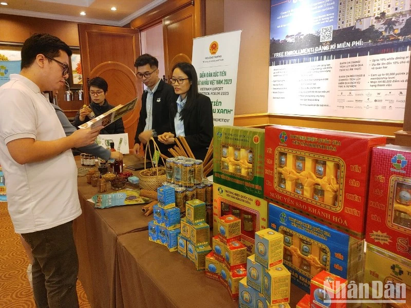 Doanh nghiệp Việt thích ứng với “luật chơi” mới về xuất khẩu xanh ảnh 2