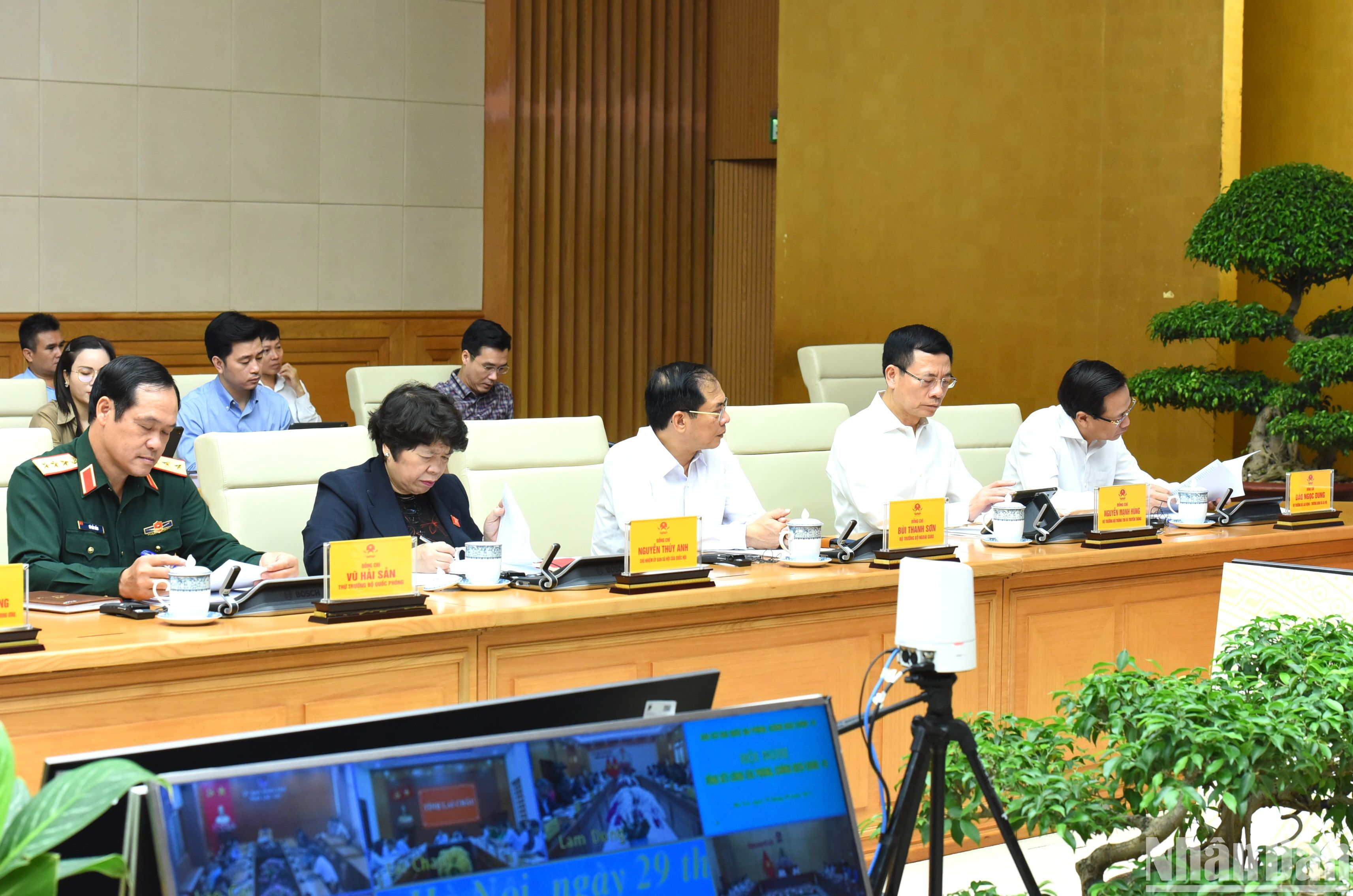Thủ tướng Phạm Minh Chính chủ trì Hội nghị trực tuyến toàn quốc tổng kết 3 năm phòng, chống dịch Covid-19 ảnh 2
