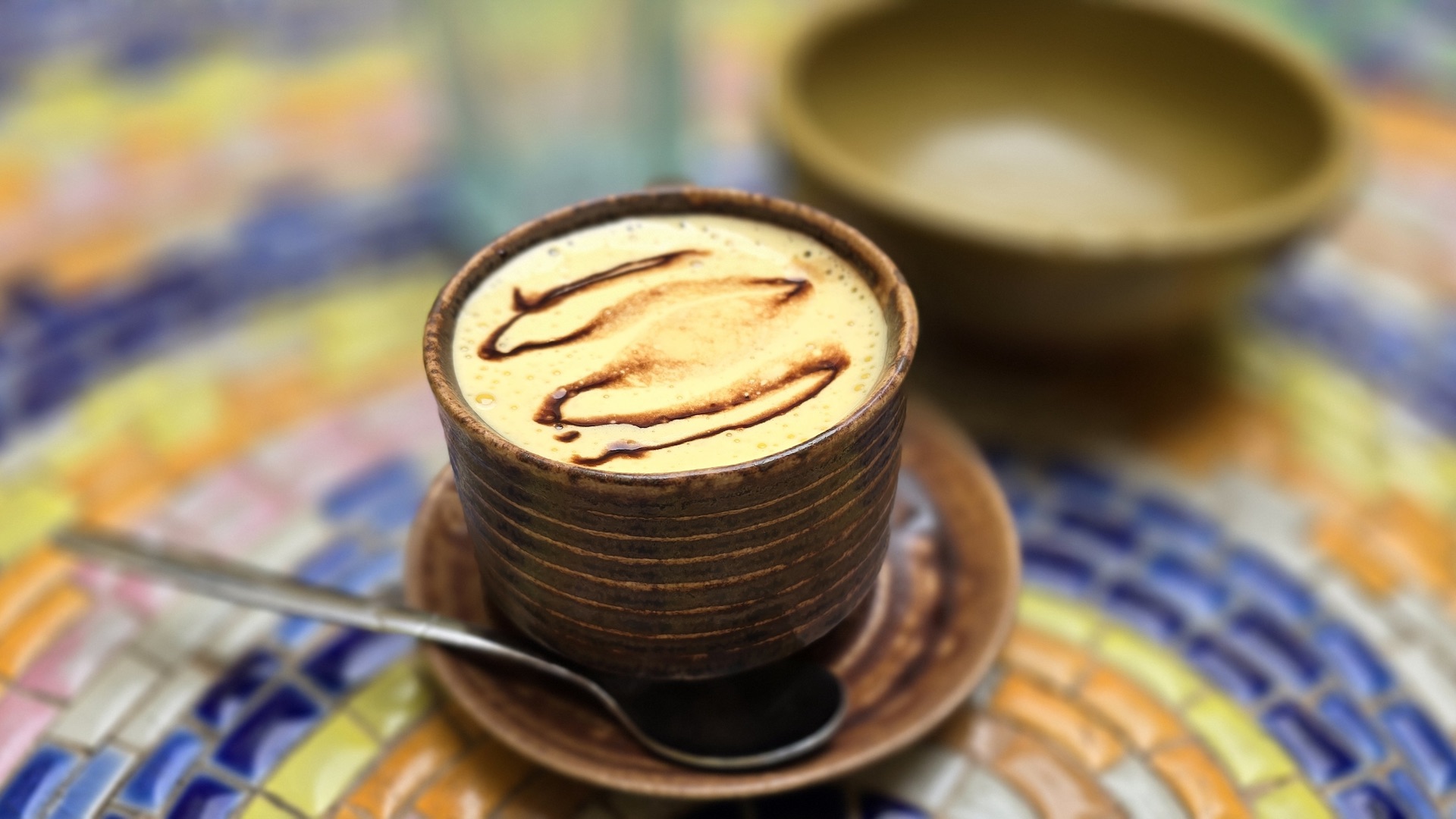 [Video] Cà-phê trứng - Thức uống lôi cuốn du khách khi tới Việt Nam