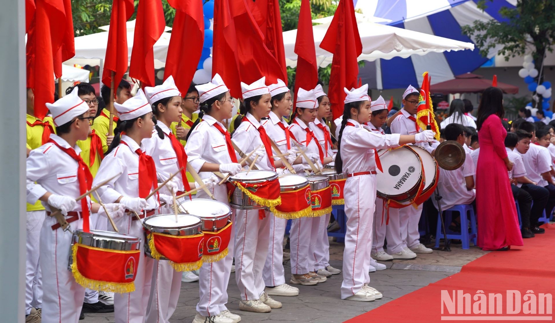 Lễ khai giảng năm học “Vì mái trường xanh - vì Hà Nội xanh” 