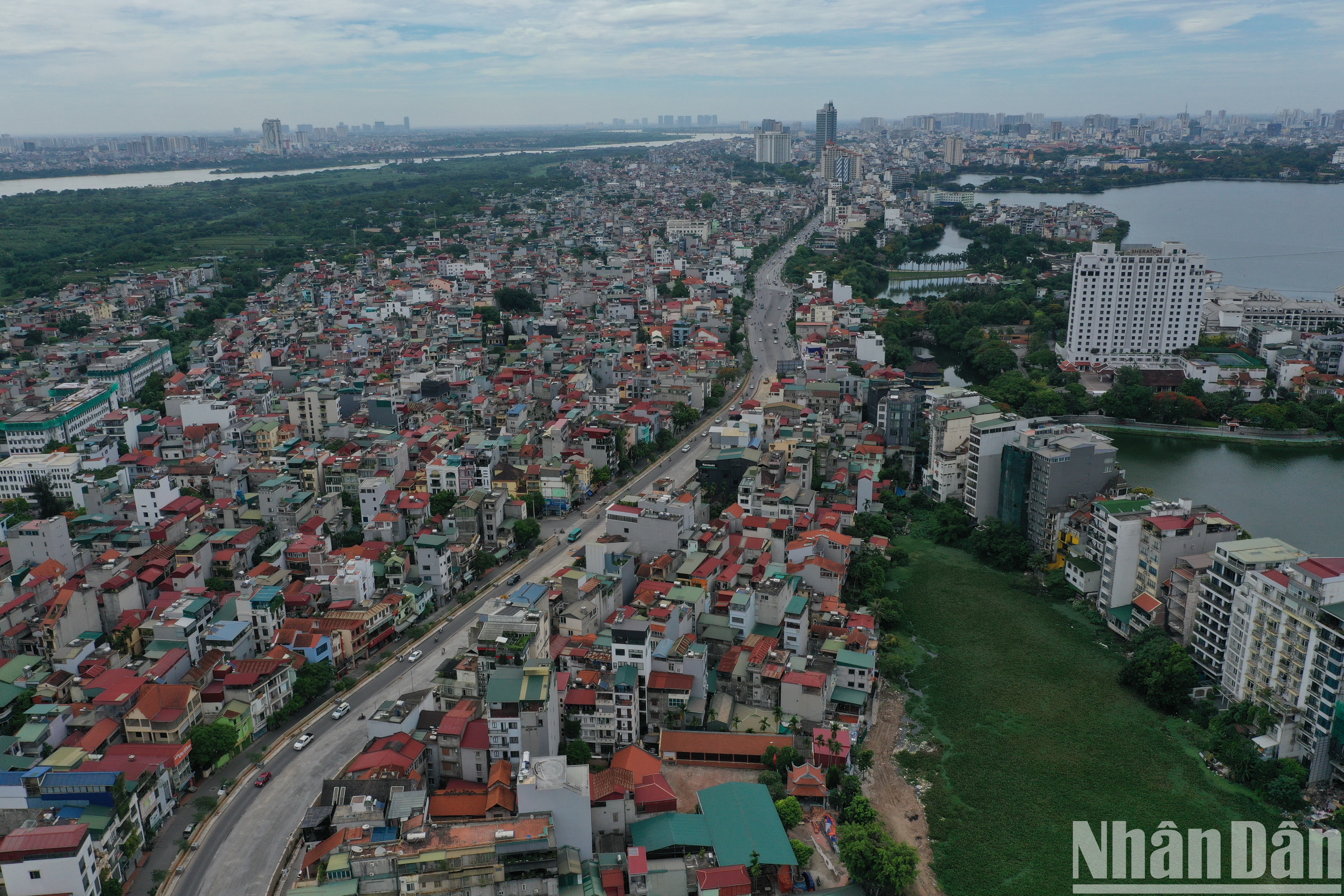 [Ảnh] Toàn cảnh Dự án mở rộng đường Âu Cơ - Nhật Tân trước ngày thông xe kỹ thuật toàn tuyến 