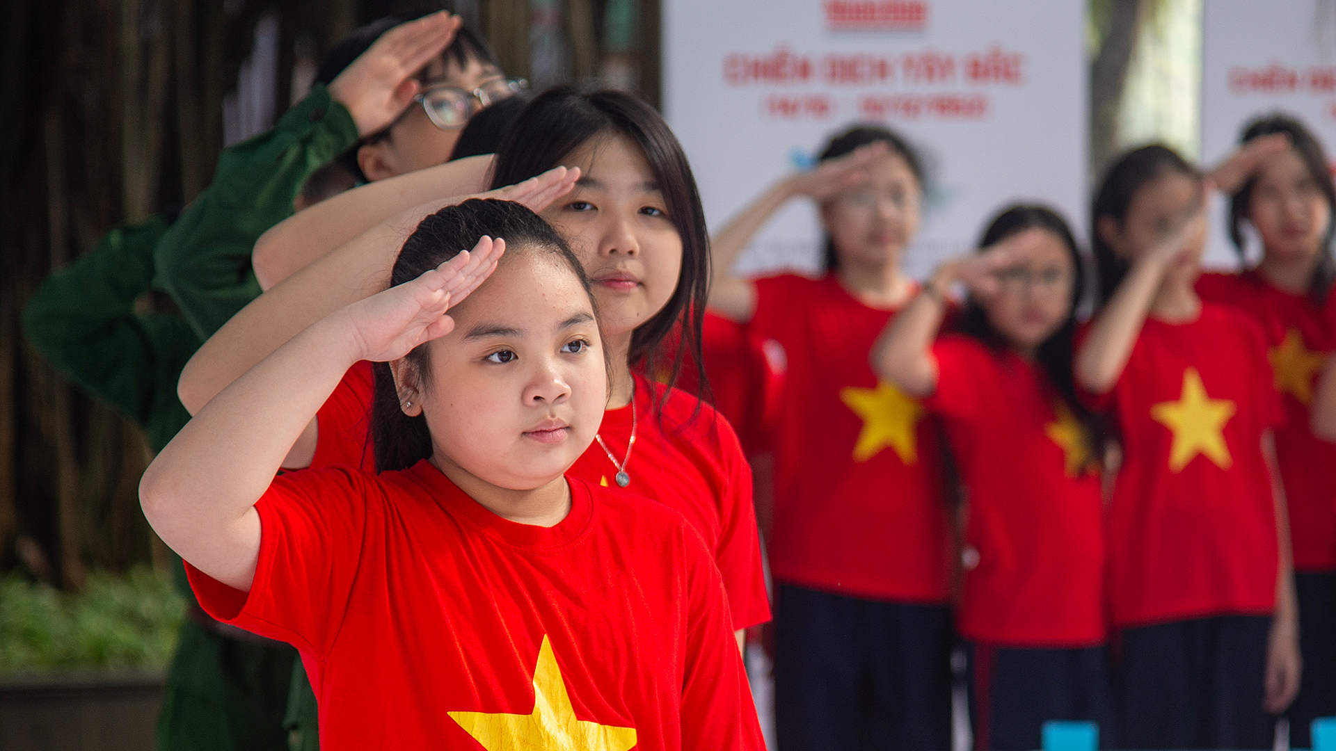 Đến với triển lãm tương tác "Những trận đánh nổi tiếng, những vị tướng tài danh", các em học sinh được truyền cảm hứng về tình yêu Tổ quốc; lòng trân trọng và tự hào về quá khứ hào hùng của dân tộc.