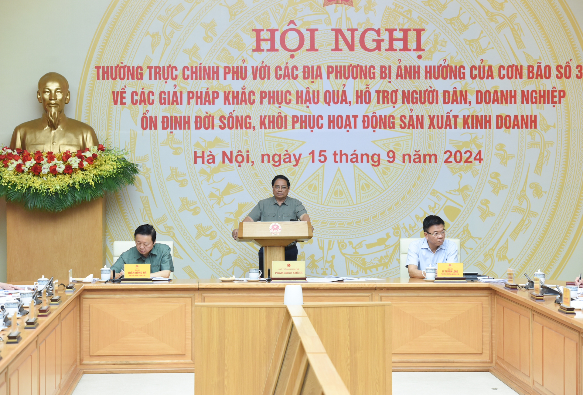 [Ảnh] Hội nghị Thường trực Chính phủ với các địa phương về khắc phục hậu quả bão số 3