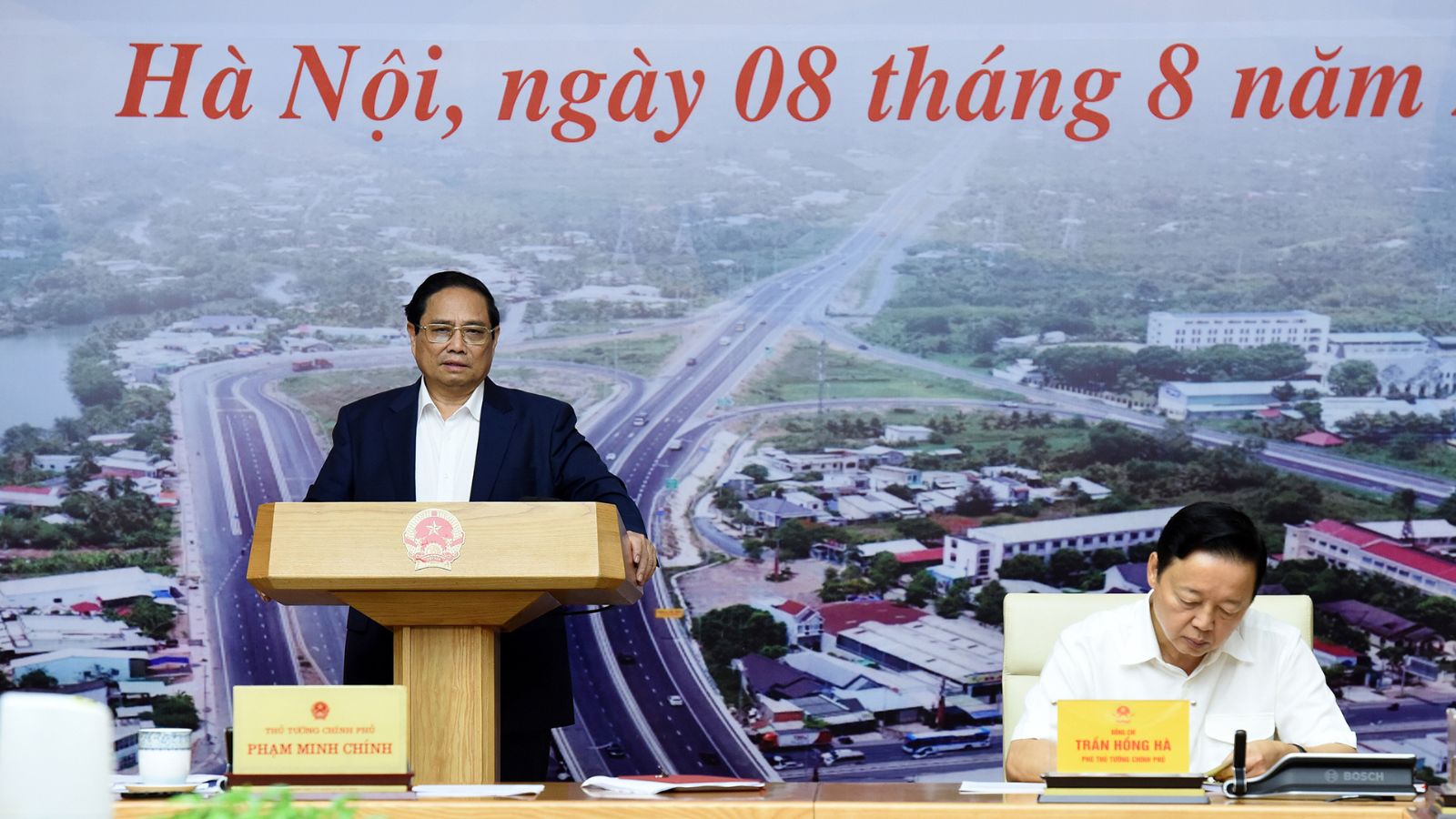 Thủ tướng Phạm Minh Chính chủ trì Phiên họp thứ 13 Ban chỉ đạo Nhà nước các công trình, dự án quan trọng quốc gia, trọng điểm ngành giao thông vận tải.