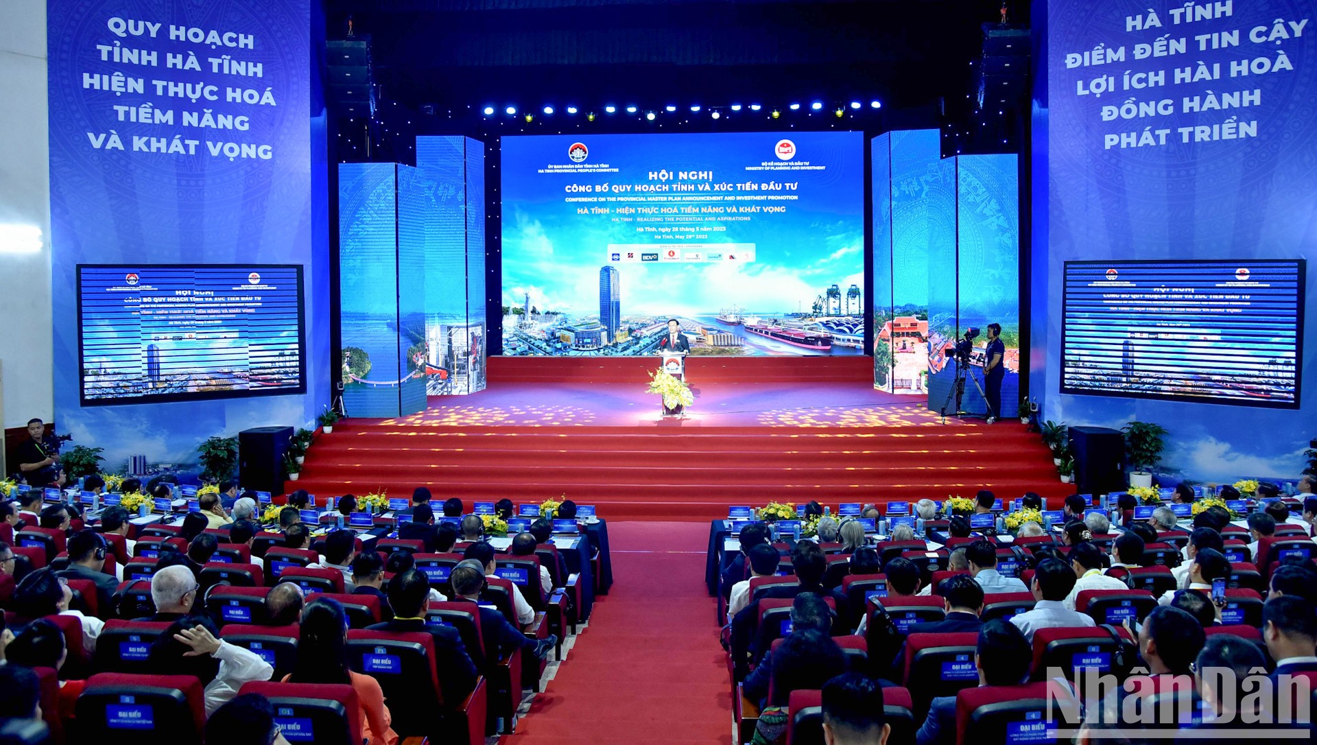 Quang cảnh hội nghị công bố quy hoạch và xúc tiến đầu tư tỉnh Hà Tĩnh.