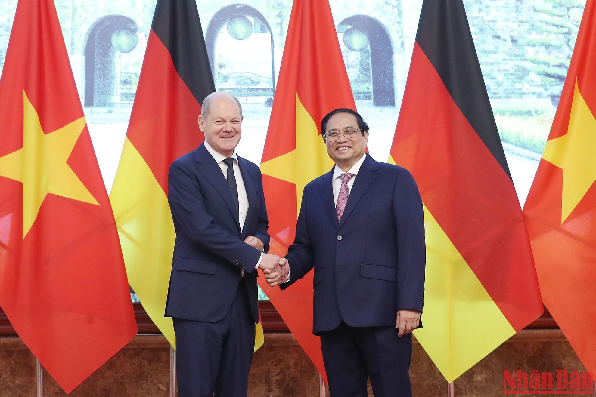 Thủ tướng Phạm Minh Chính và Thủ tướng Đức Olaf Scholz tại buổi hội đàm.