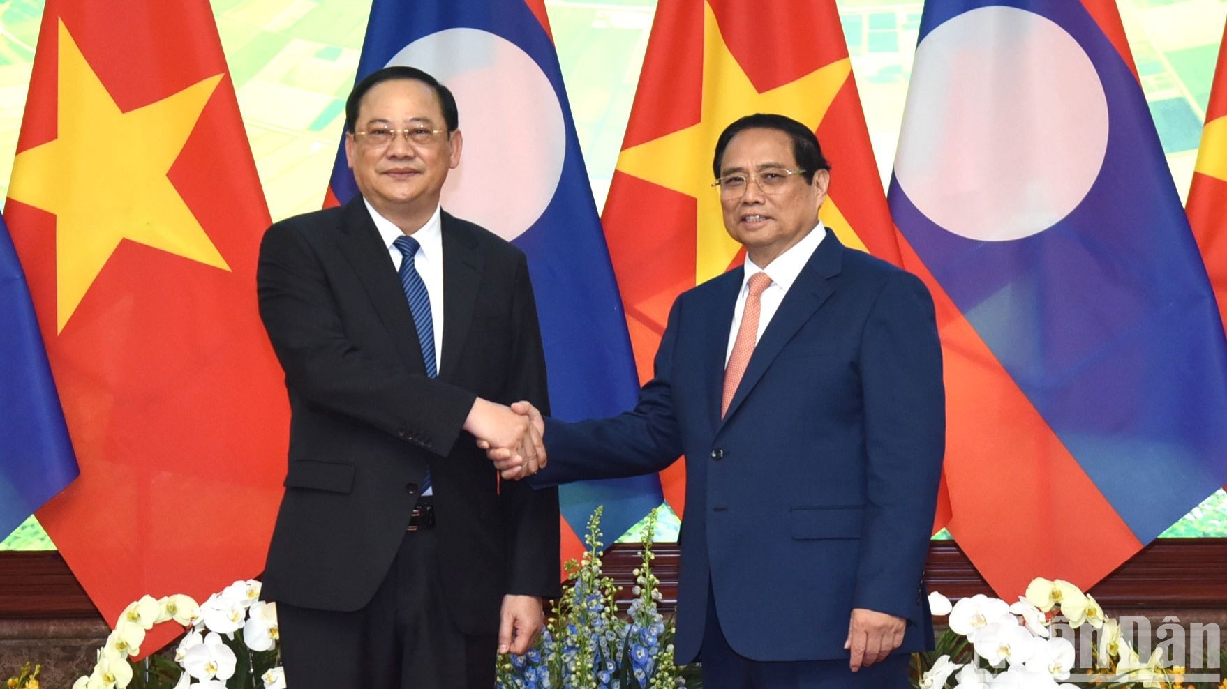 Thủ tướng Phạm Minh Chính và Thủ tướng Lào Sonexay Siphandone.