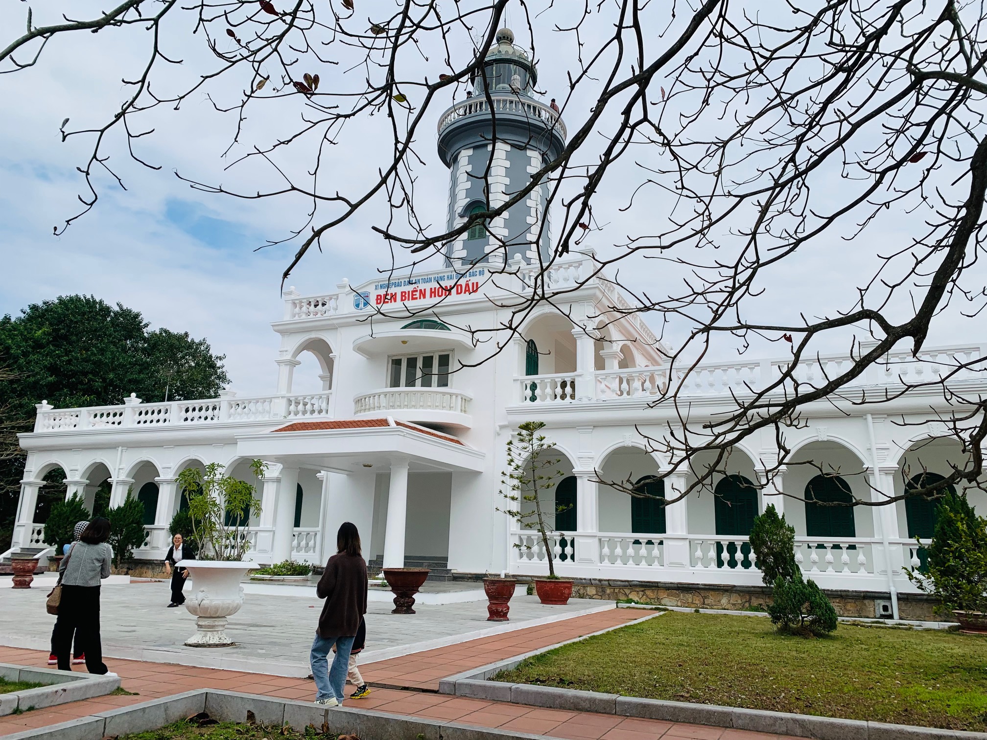  Hải đăng Hòn Dấu- mắt thần nơi cửa biển Hải Phòng.