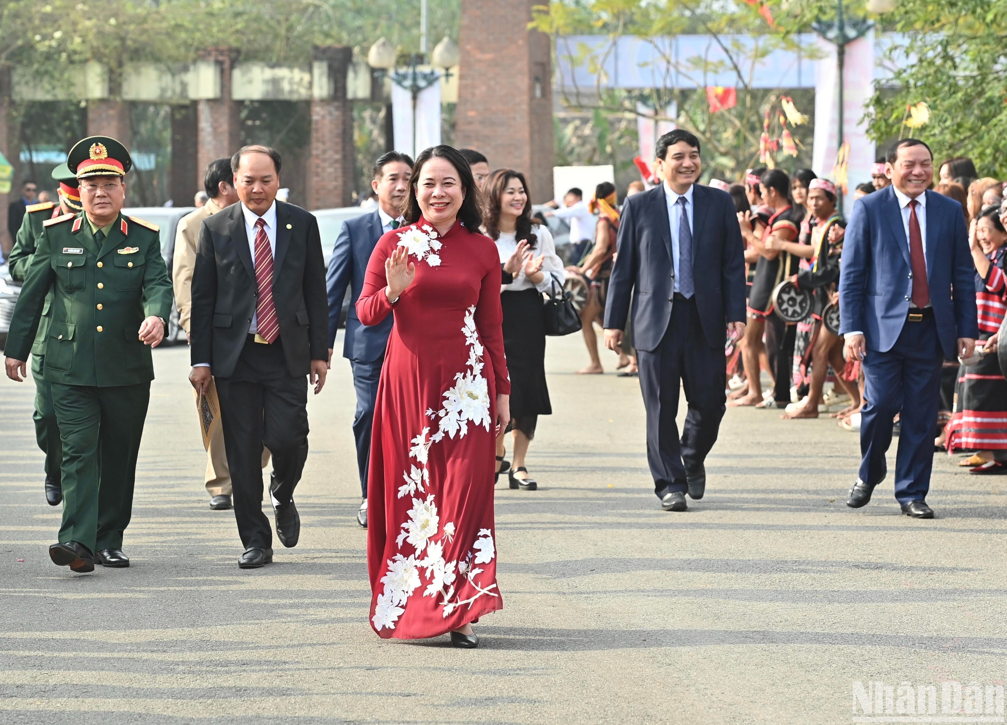 Quyền Chủ tịch nước Võ Thị Ánh Xuân dự “Ngày hội sắc Xuân trên mọi miền Tổ quốc” năm 2023.
