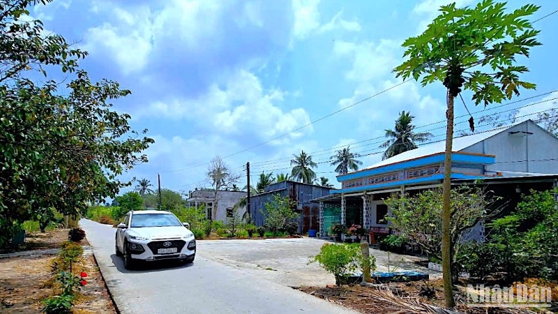 Vùng căn cứ Kinh Dớn-Hàng Gòn từng bị tàn phá bởi chiến tranh giờ thành vùng quê khang trang, đổi mới.