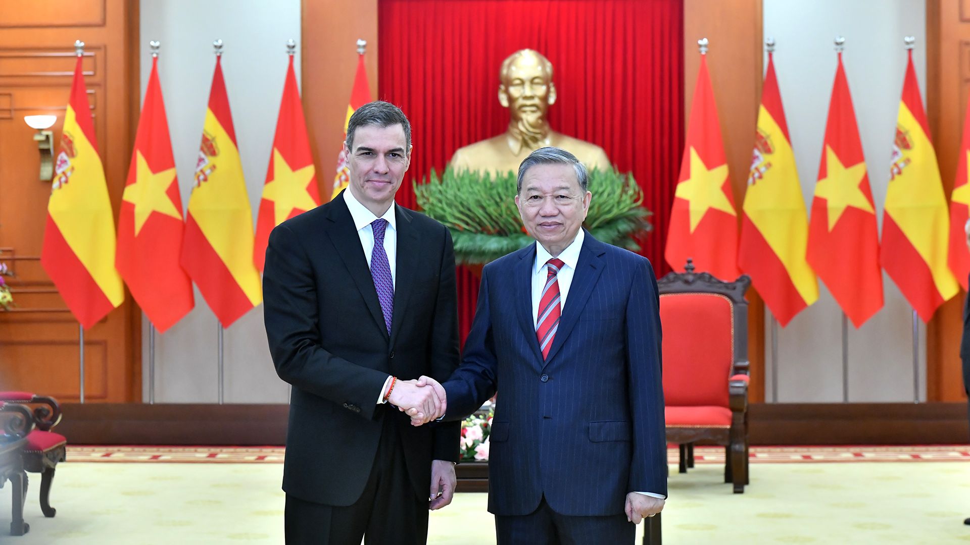 Tổng Bí thư Tô Lâm tiếp Thủ tướng Vương quốc Tây Ban Nha Pedro Sanchez.