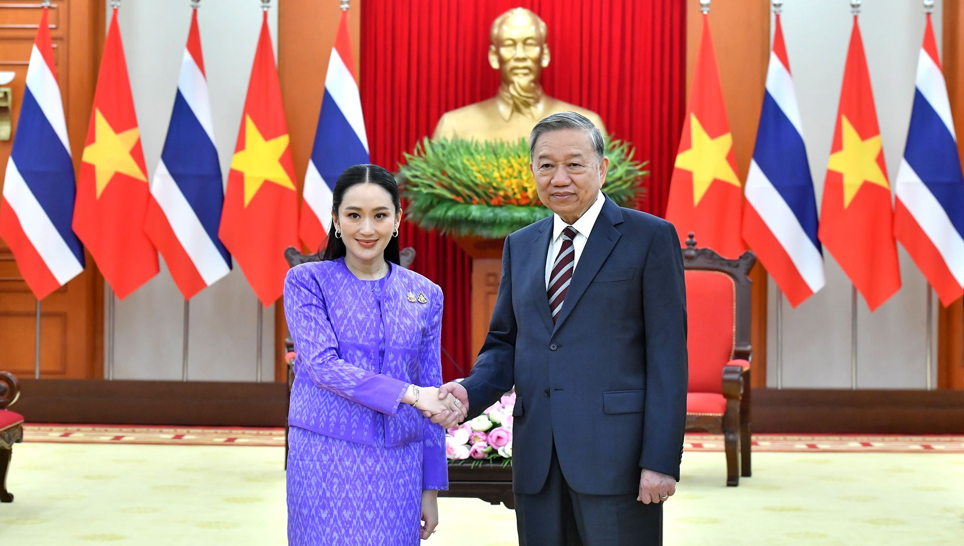 Tổng Bí thư Tô Lâm tiếp Thủ tướng Vương quốc Thái Lan Paetongtarn Shinawatra.