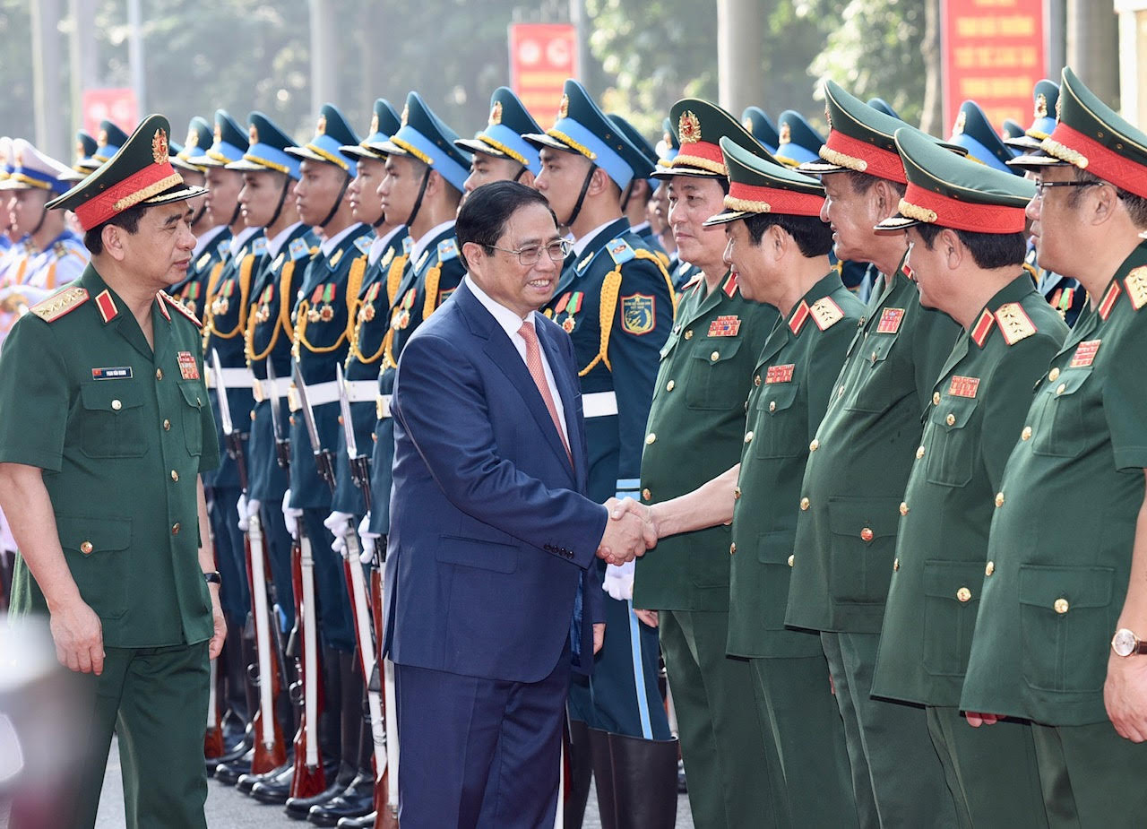 Thủ tướng Phạm Minh Chính và các đại biểu tham dự buổi lễ. 