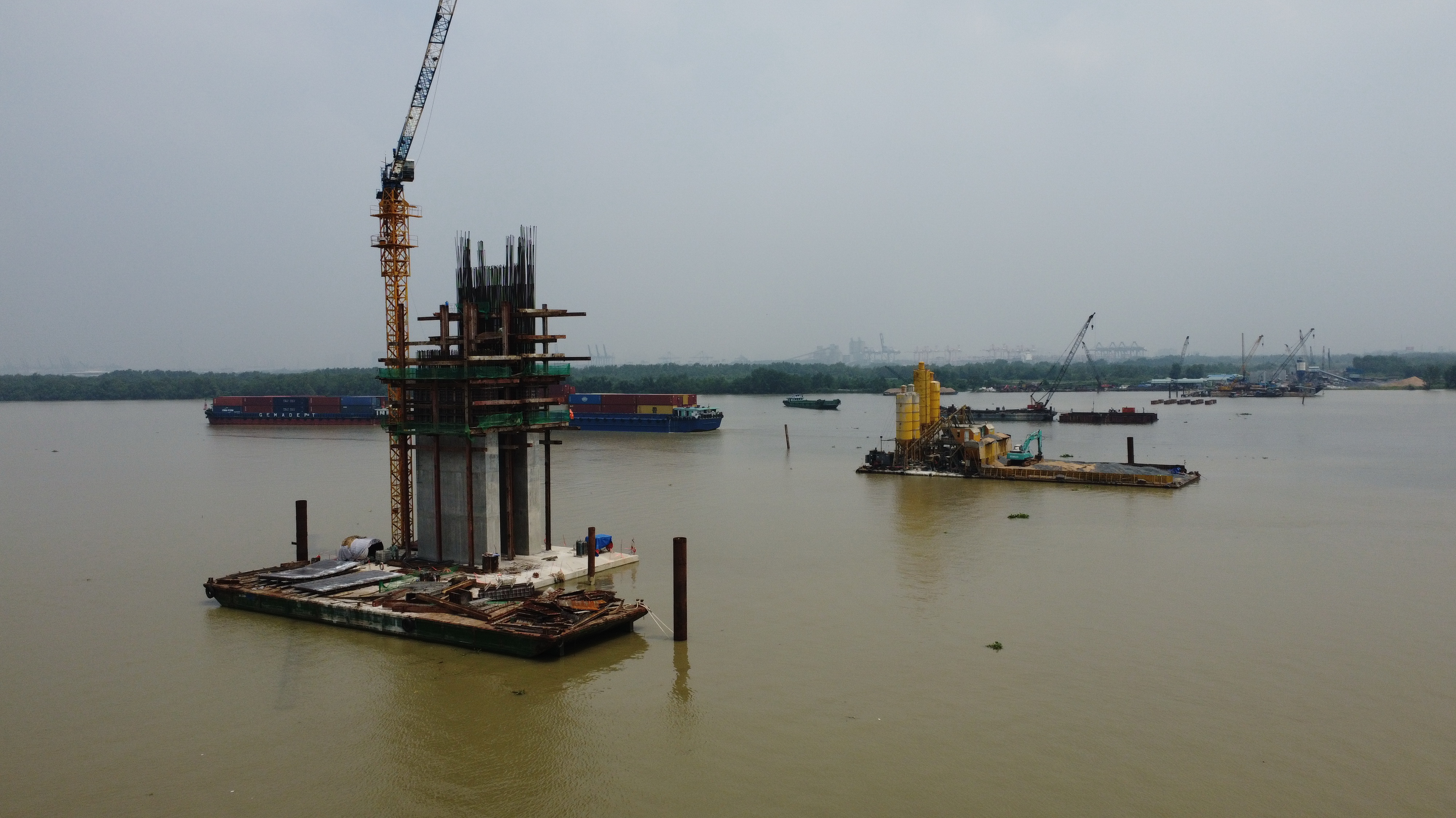 Thi công dự án cầu Nhơn Trạch.
