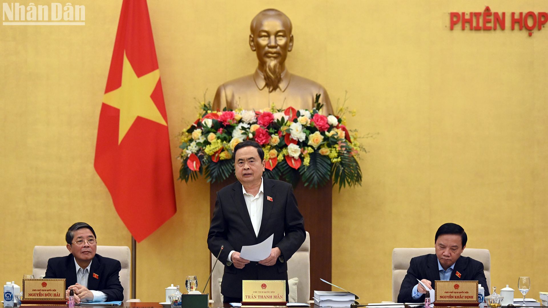 Chủ tịch Quốc hội Trần Thanh Mẫn phát biểu khai mạc phiên họp thứ 42 Ủy ban Thường vụ Quốc hội.