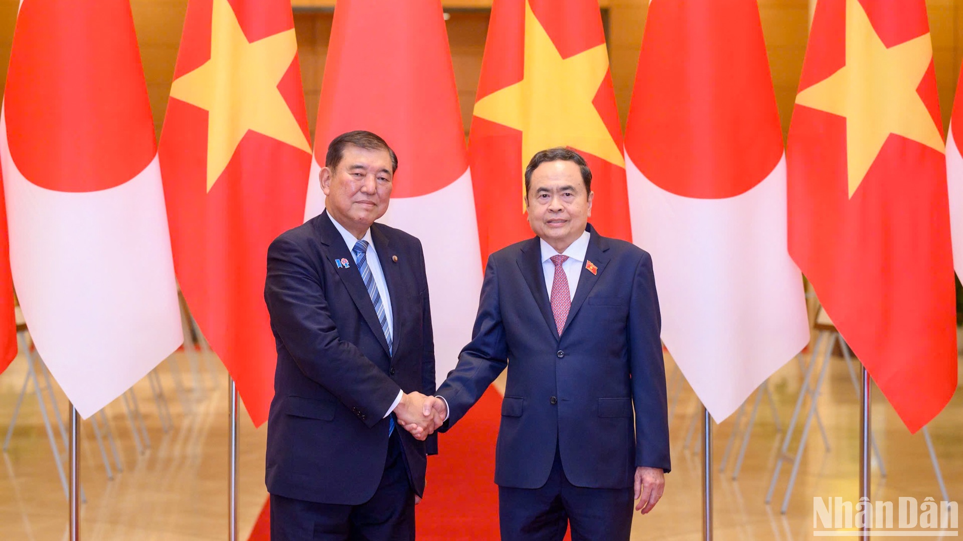 Chủ tịch Quốc hội Trần Thanh Mẫn và Thủ tướng Nhật Bản Ishiba Shigeru.