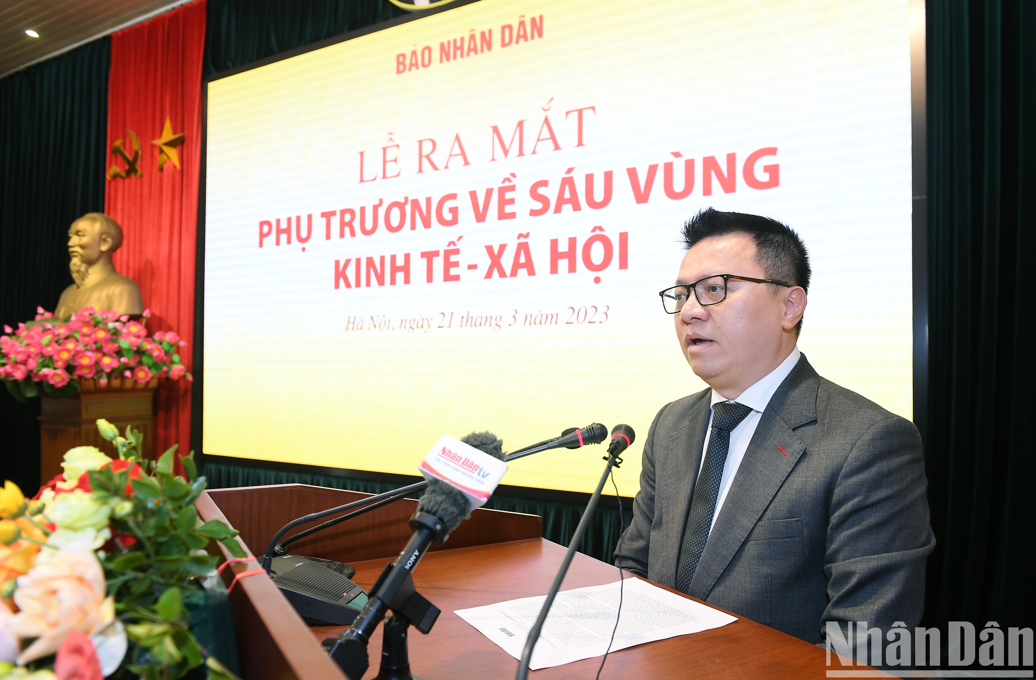 Tổng Biên tập Báo Nhân Dân Lê Quốc Minh.