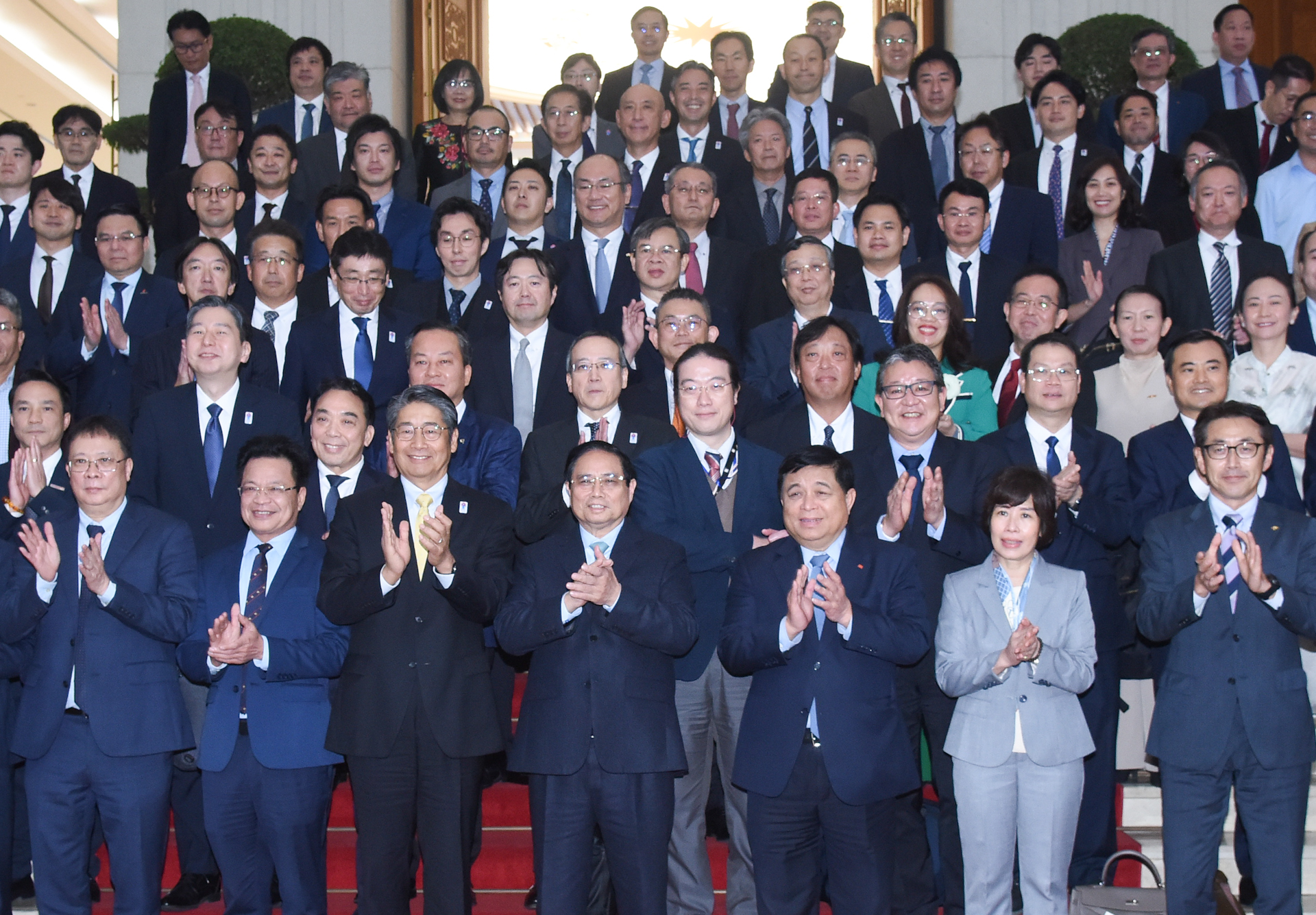 Thủ tướng Phạm Minh Chính với các doanh nghiệp Nhật Bản.