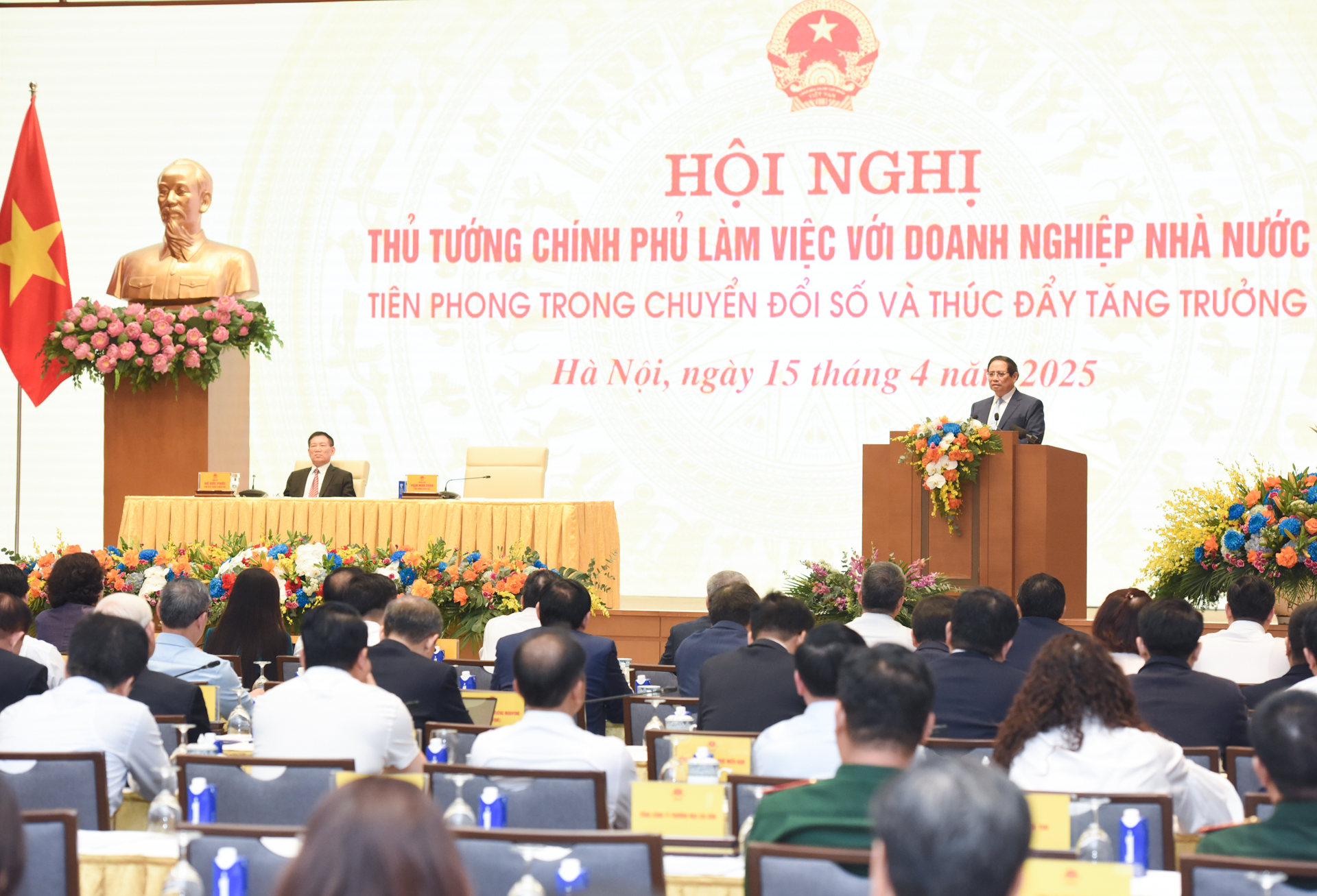 [ Ảnh] Thủ tướng Phạm Minh Chính làm việc với doanh nghiệp nhà nước về chuyển đổi số và thúc đẩy tăng trưởng