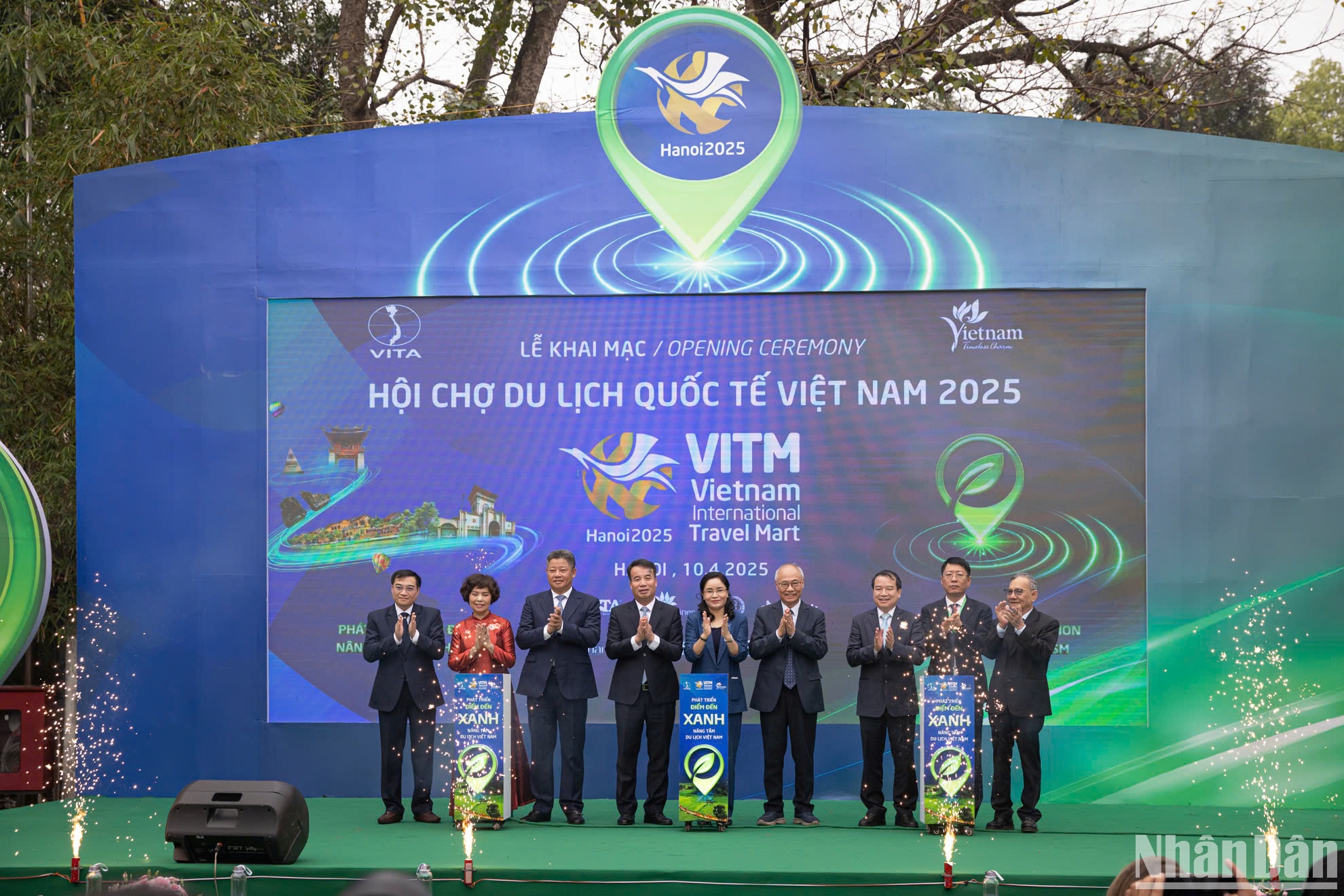 Hội chợ VITM Hà Nội 2025 khai mạc với chủ đề “Phát triển điểm đến xanh, nâng tầm du lịch Việt Nam”. 