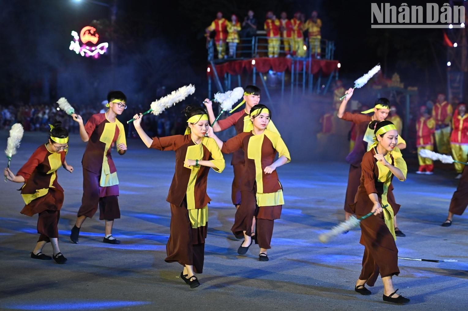 [Ảnh] Sôi động Lễ hội đường phố tại Festival Ninh Bình 2022 ảnh 3