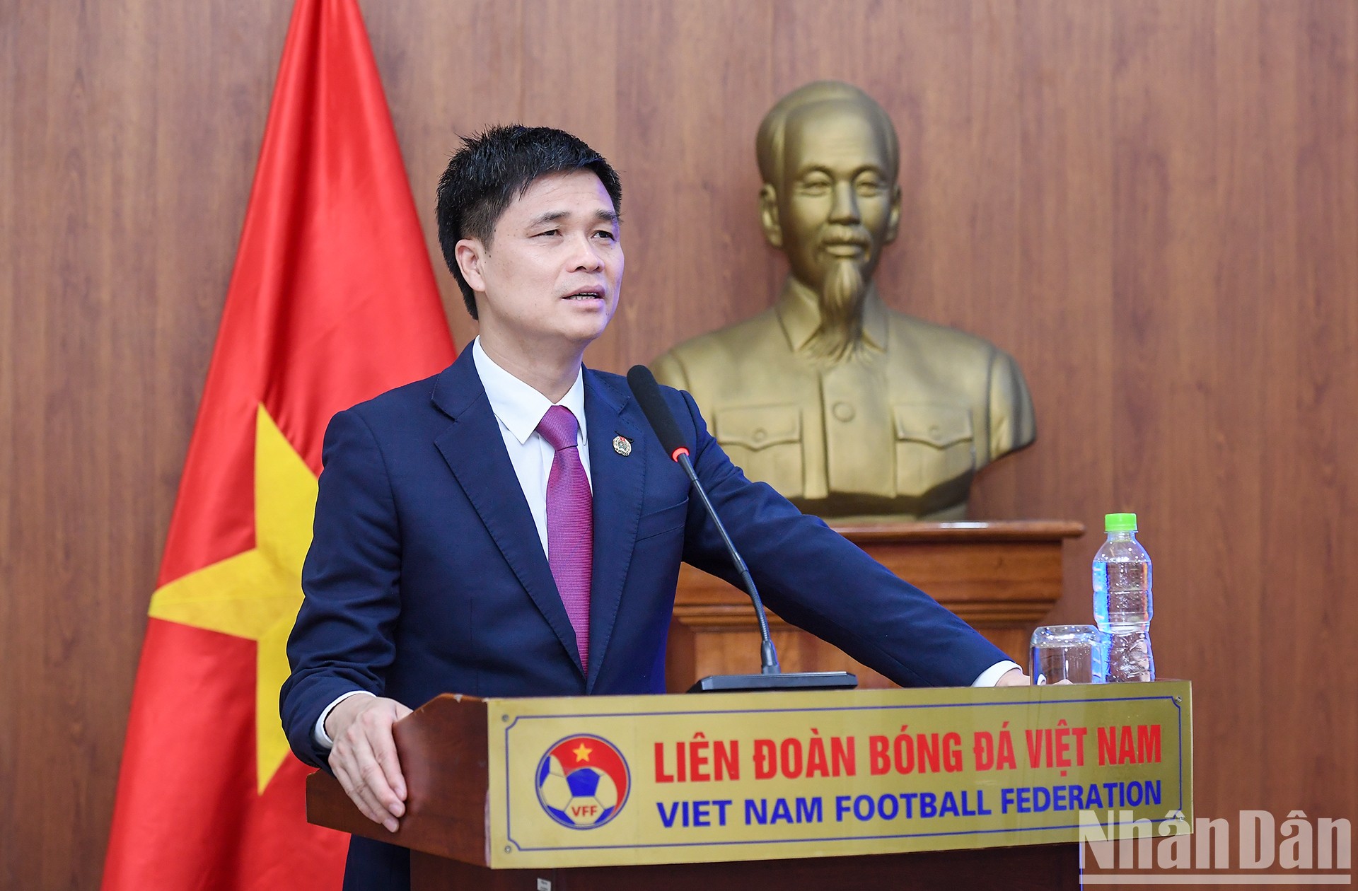[Ảnh] Công đoàn Viên chức Việt Nam gặp mặt đội tuyển nữ Việt Nam và VĐV Nguyễn Thị Oanh ảnh 3