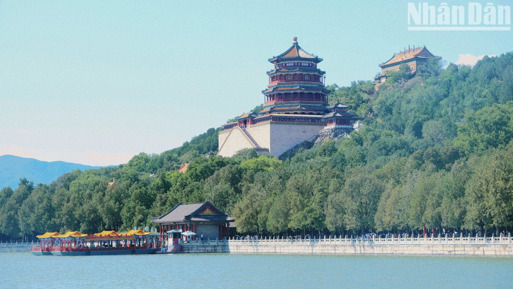 Khám phá Di Hòa viên - cung điện mùa hè ở Bắc Kinh, Trung Quốc ảnh 4