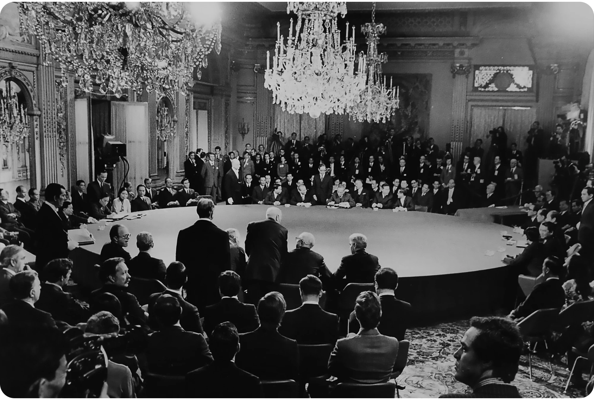 [Ảnh] Lễ ký kết chính thức Hiệp định Paris 1973 ảnh 6