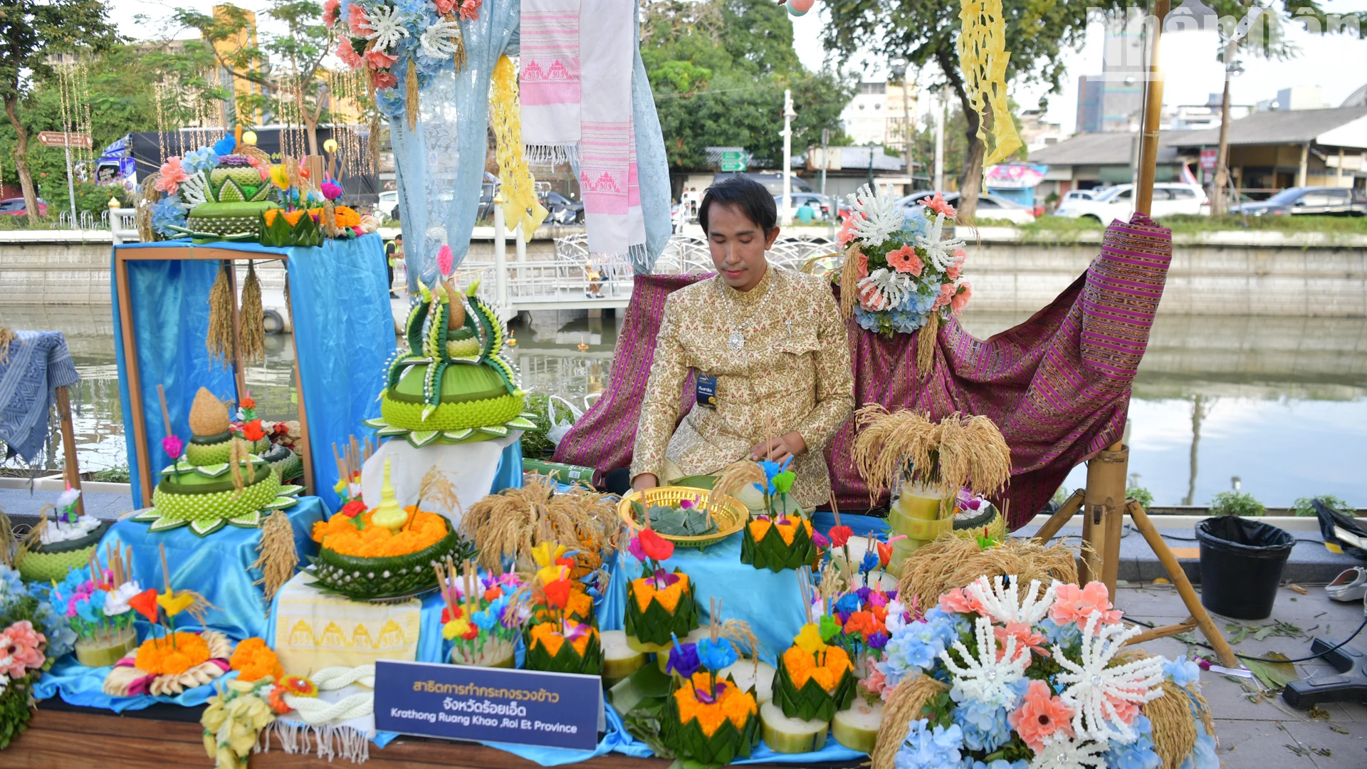 [ẢNH] Lung linh đêm hội Loy Krathong tại Thái Lan ảnh 5