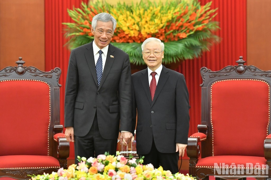 [Ảnh] Tổng Bí thư Nguyễn Phú Trọng tiếp Thủ tướng Cộng hòa Singapore Lý Hiển Long ảnh 1