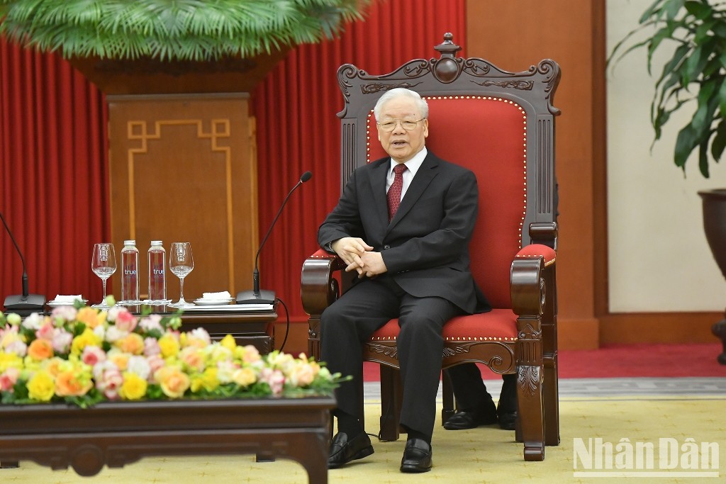 [Ảnh] Tổng Bí thư Nguyễn Phú Trọng tiếp Thủ tướng Cộng hòa Singapore Lý Hiển Long ảnh 5