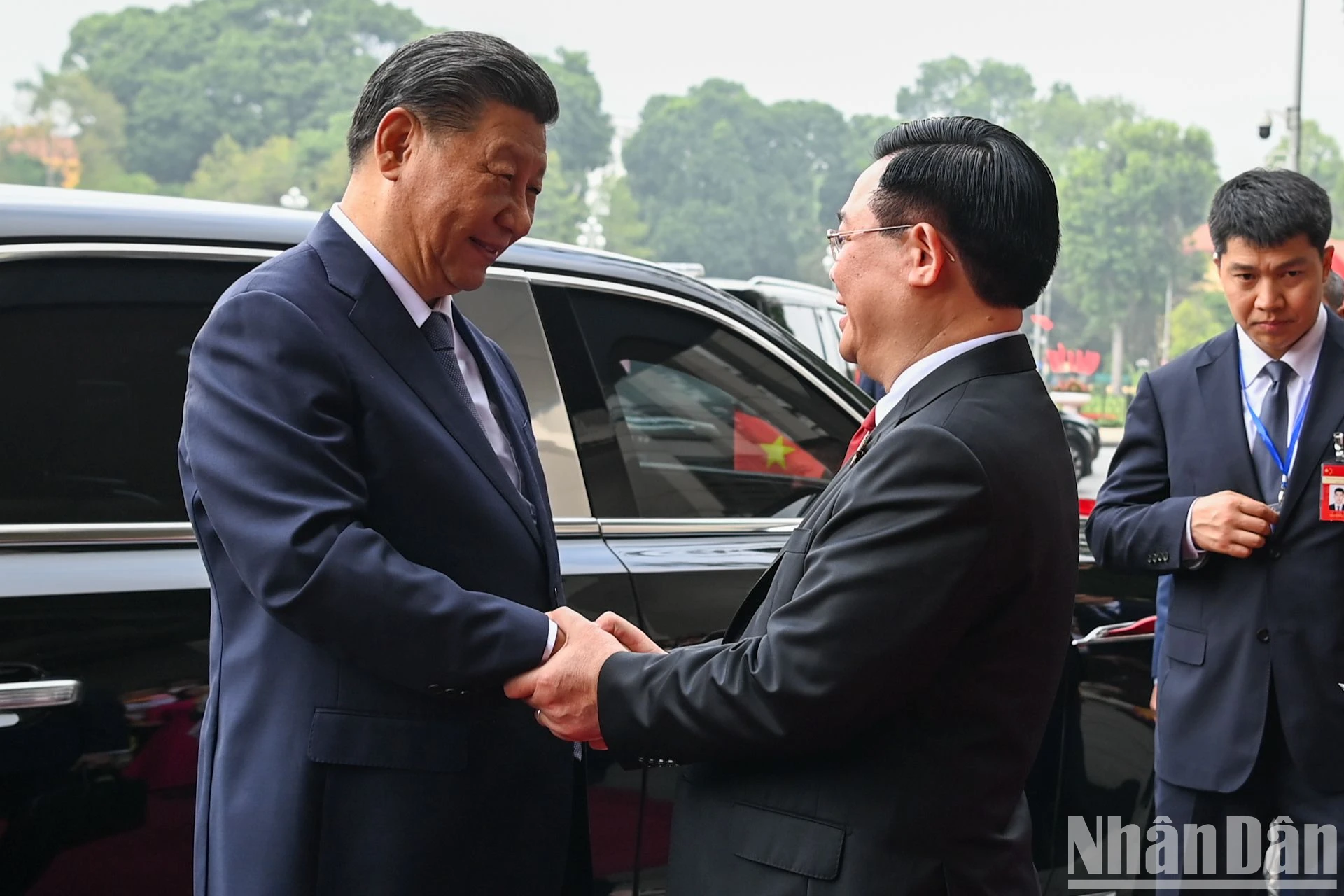 [Ảnh] Chủ tịch Quốc hội Vương Đình Huệ hội kiến Tổng Bí thư, Chủ tịch Trung Quốc Tập Cận Bình ảnh 2