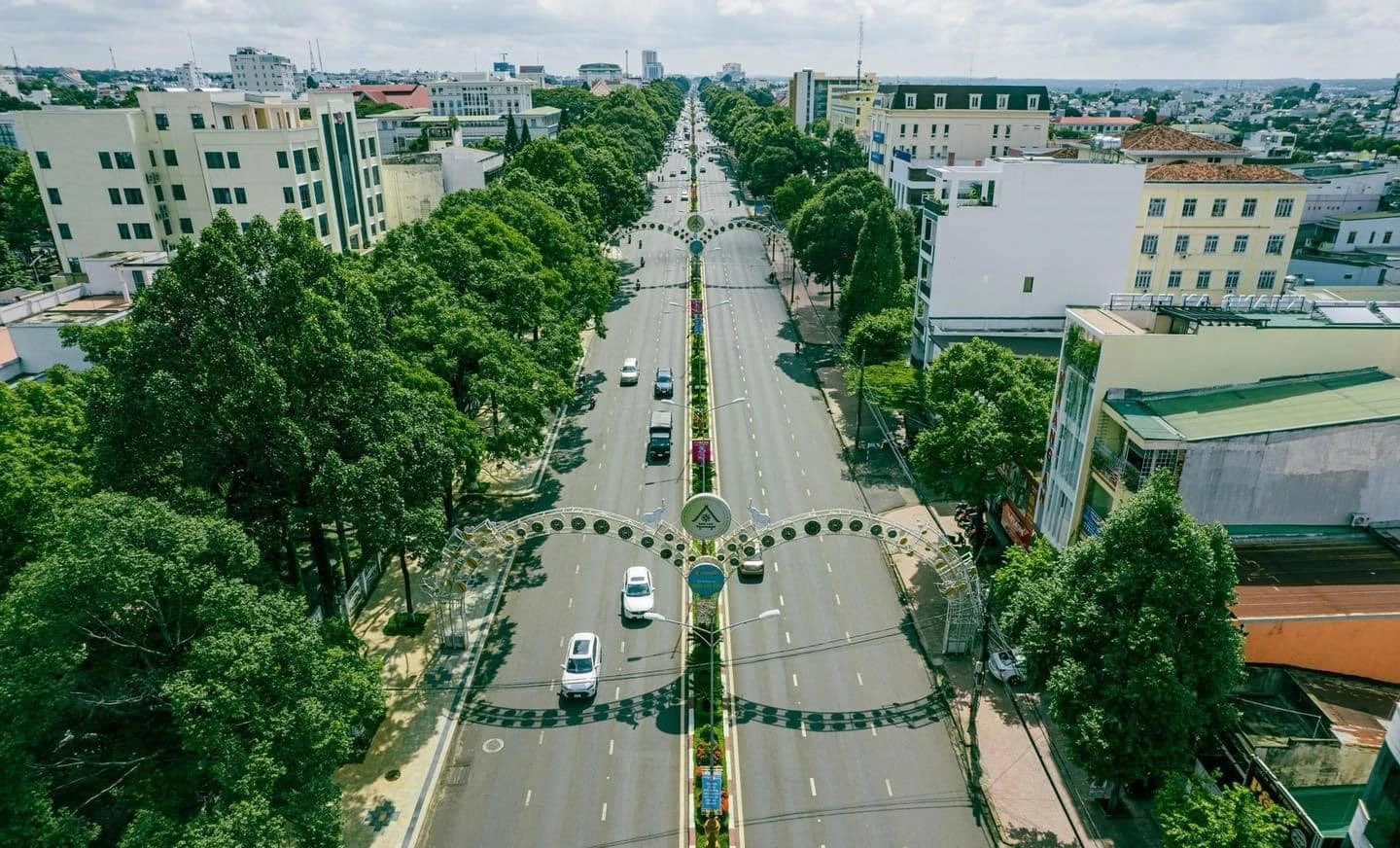 Cơ chế, chính sách đặc thù tạo động lực cho thành phố Buôn Ma Thuột sớm trở thành đô thị trung tâm vùng Tây Nguyên ảnh 1