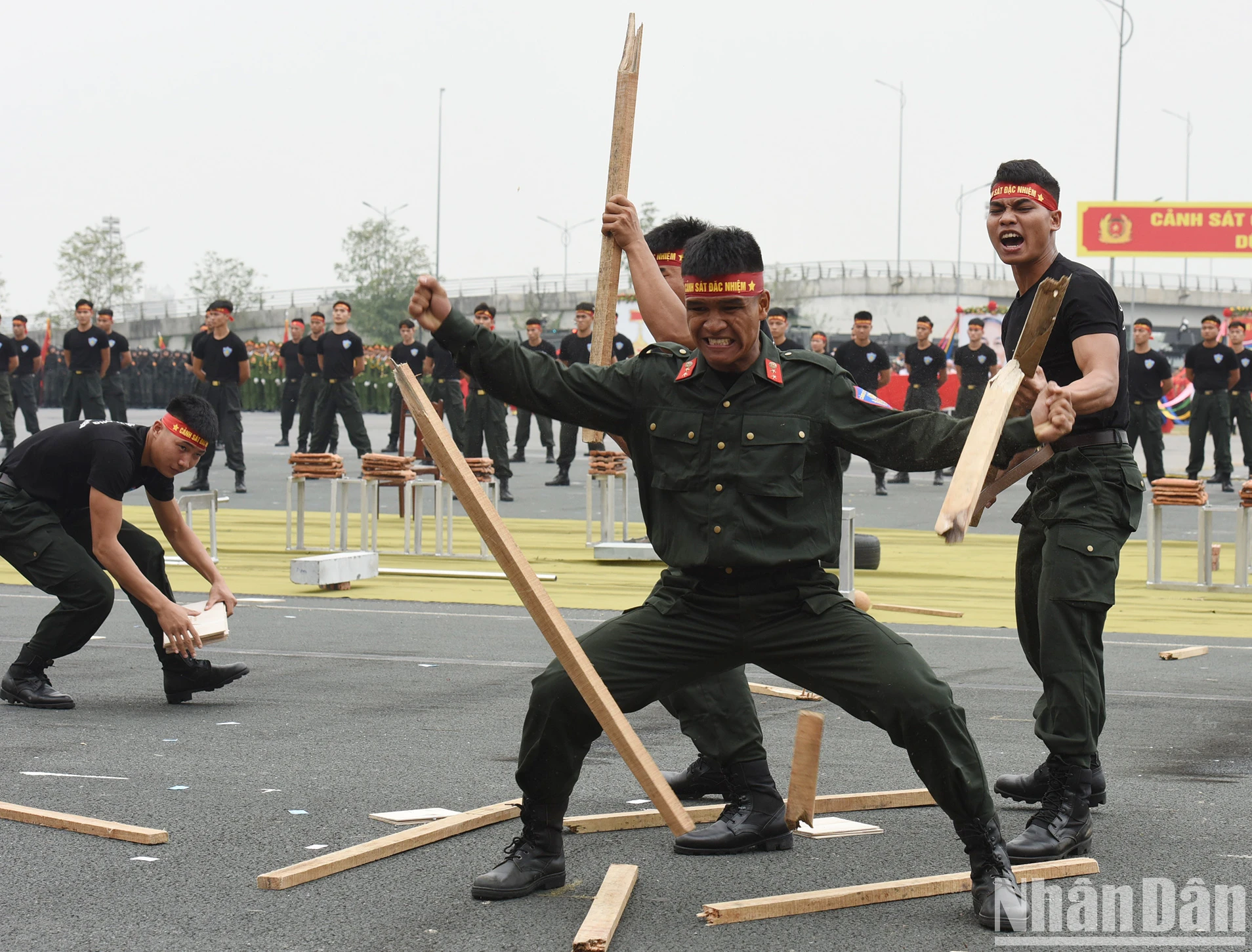 [Ảnh] Lễ kỷ niệm Ngày truyền thống lực lượng Cảnh sát cơ động ảnh 9