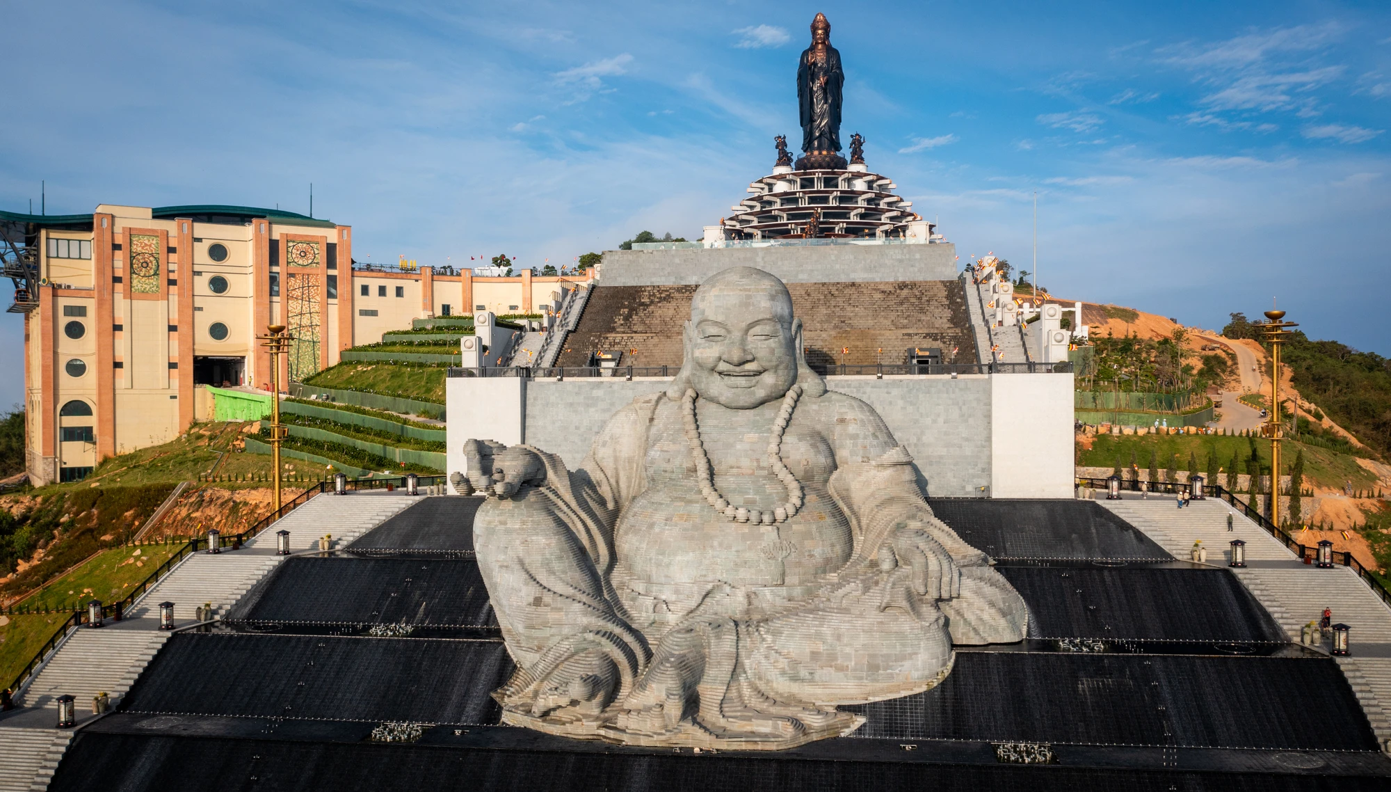 [Ảnh] Chiêm ngưỡng biển mây huyền ảo trên đỉnh núi Bà Đen Tây Ninh ảnh 15