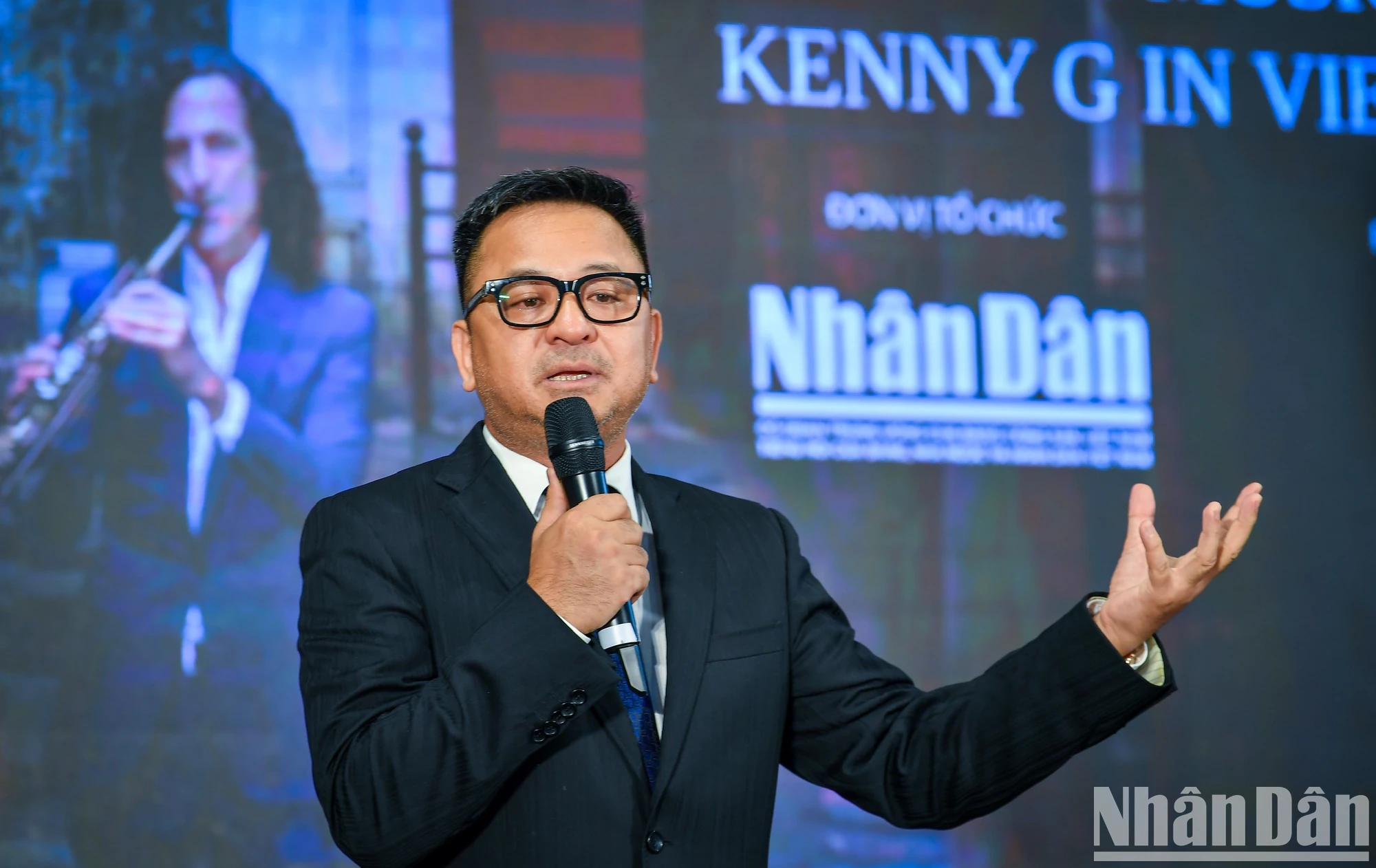 Báo Nhân Dân ra mắt MV Kenny G 'Going Home' quảng bá du lịch Việt Nam- Ảnh 4.