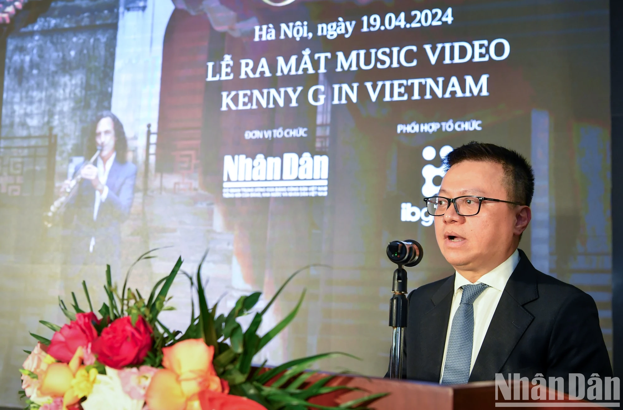Báo Nhân Dân ra mắt MV Kenny G 'Going Home' quảng bá du lịch Việt Nam- Ảnh 3.