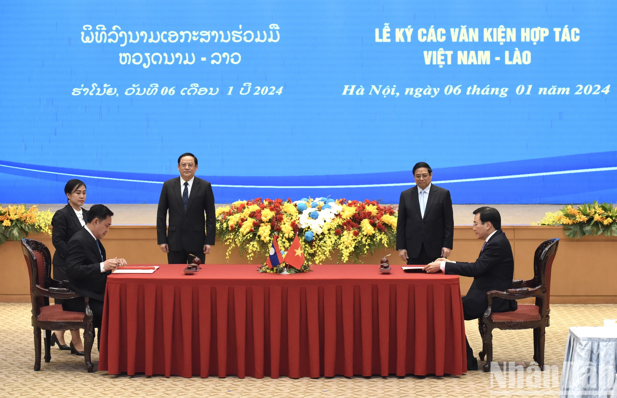 [Ảnh] Thủ tướng Phạm Minh Chính và Thủ tướng nước Cộng hòa Dân chủ Nhân dân Lào Sonexay Siphandone chứng kiến Lễ trao văn kiện hợp tác ảnh 5