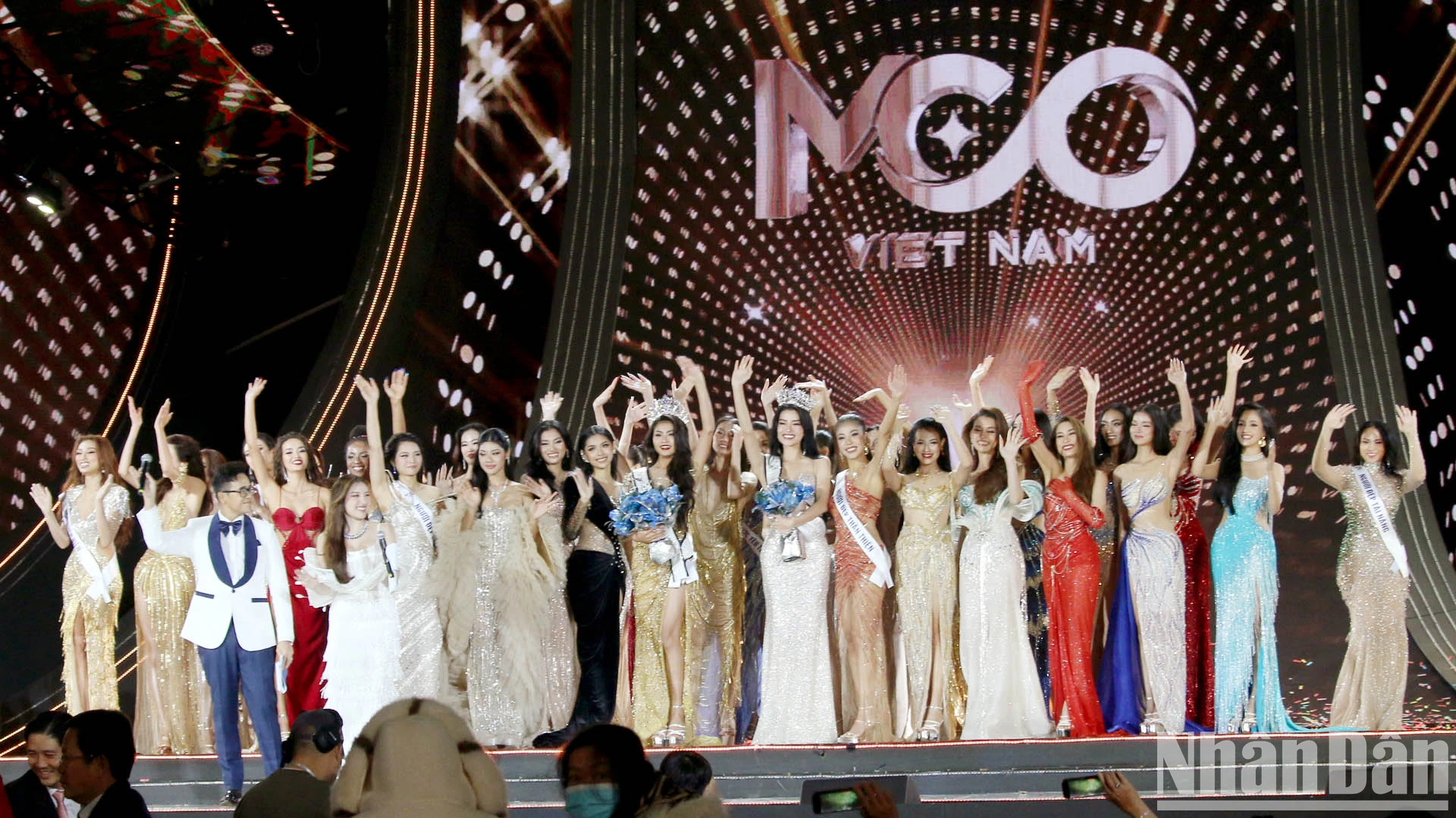 Mãn nhãn đêm chung kết cuộc thi Hoa hậu Hoàn vũ Việt Nam 2023 ảnh 18