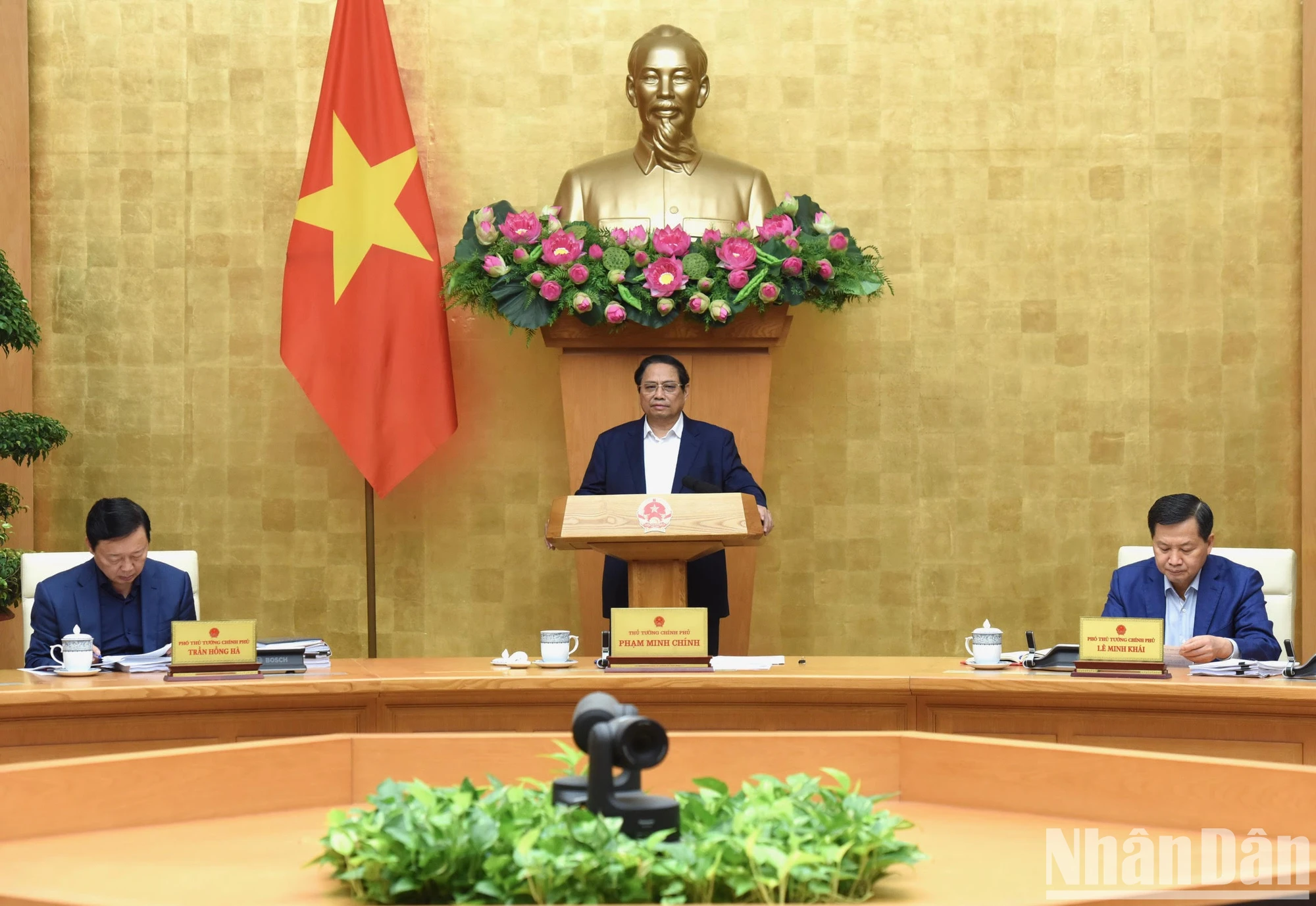 [Ảnh] Thủ tướng Phạm Minh Chính chủ trì Phiên họp Chính phủ chuyên đề xây dựng pháp luật tháng 3 ảnh 1