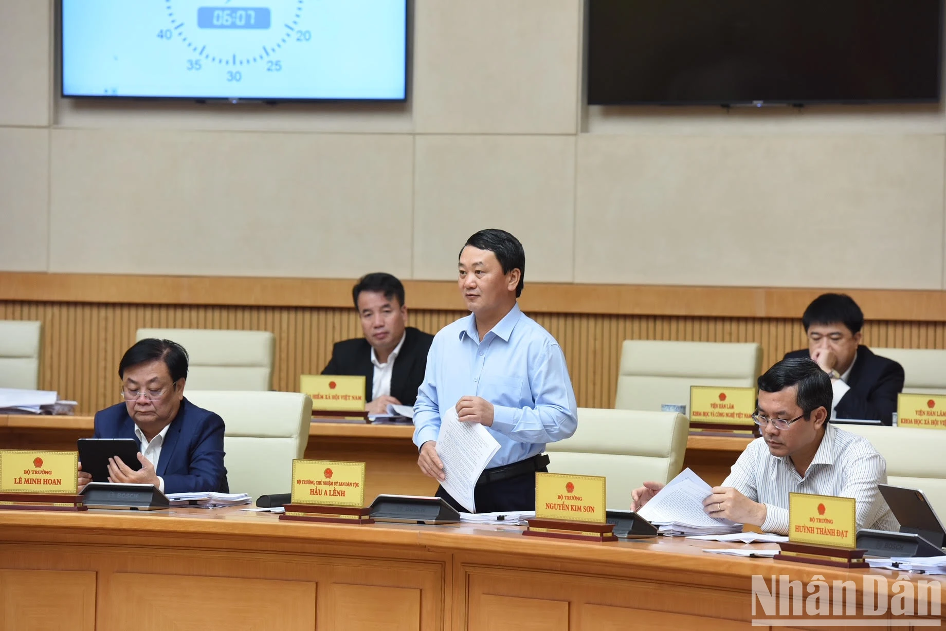 [Ảnh] Thủ tướng Phạm Minh Chính chủ trì Phiên họp Chính phủ chuyên đề xây dựng pháp luật tháng 3 ảnh 12